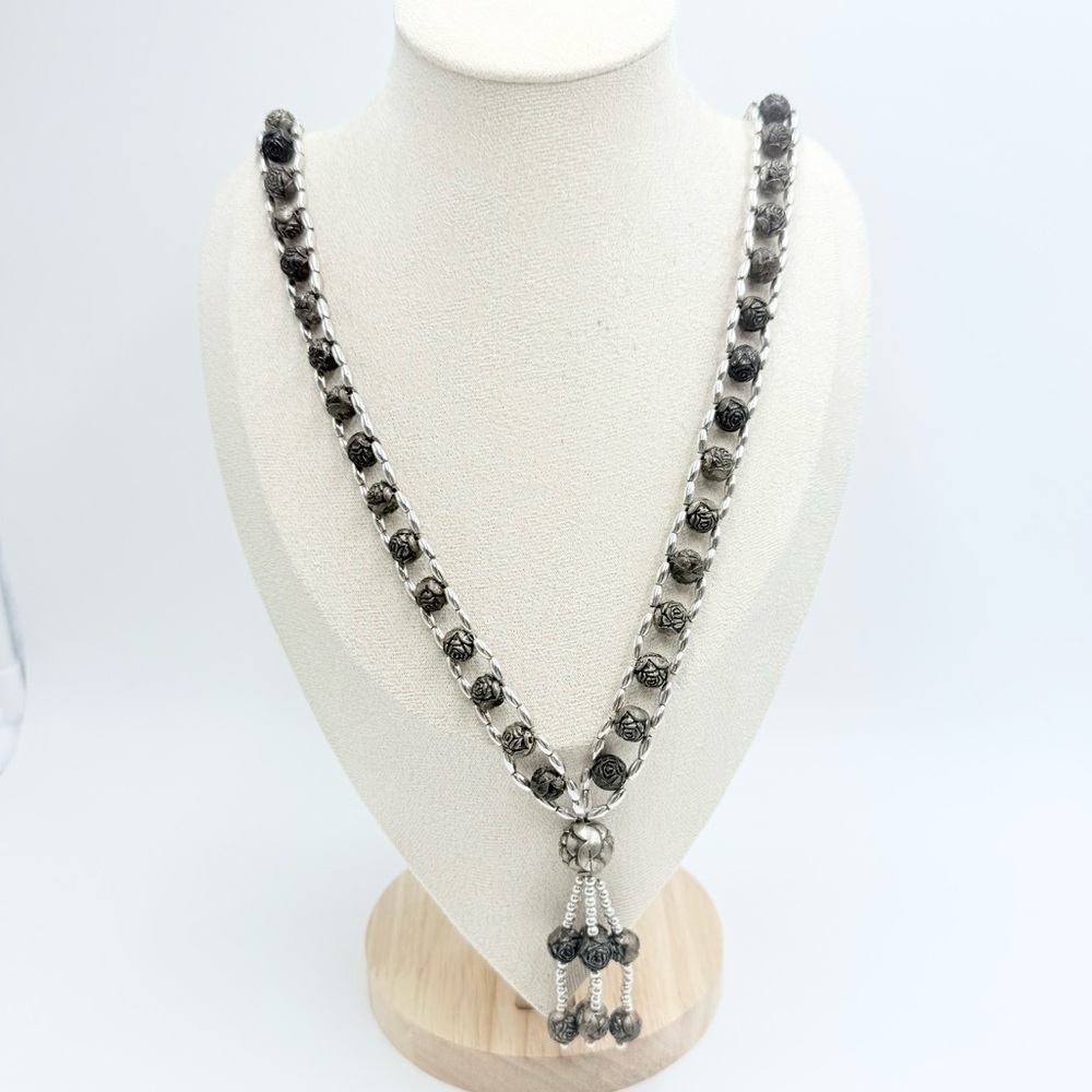 Vintage Silver Plated Bali Style Rose Bud
Metal Beaded Necklace